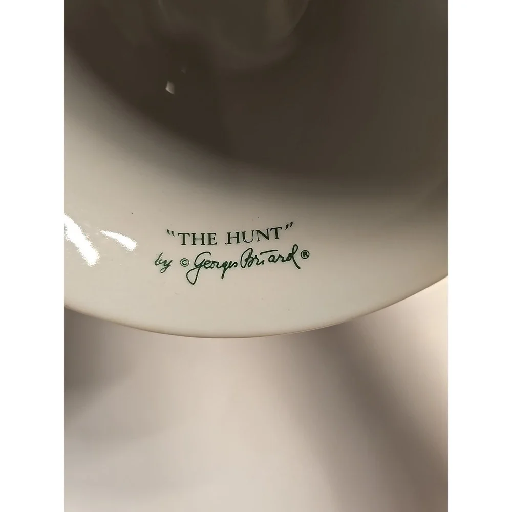 VTG‎ GEORGE BRIARD THE HUNT WINTER CAKE PEDESTAL PLAID GOLD HORN